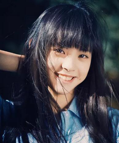 女主穿越娱乐圈觉醒吃瓜系统,女主觉醒吃瓜系统,开启娱乐圈风云录